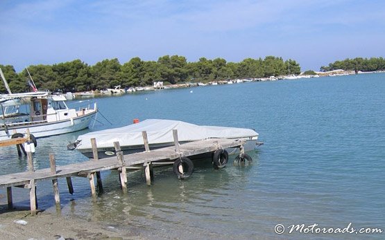 Chaniotis-Meerblick, Hanioti